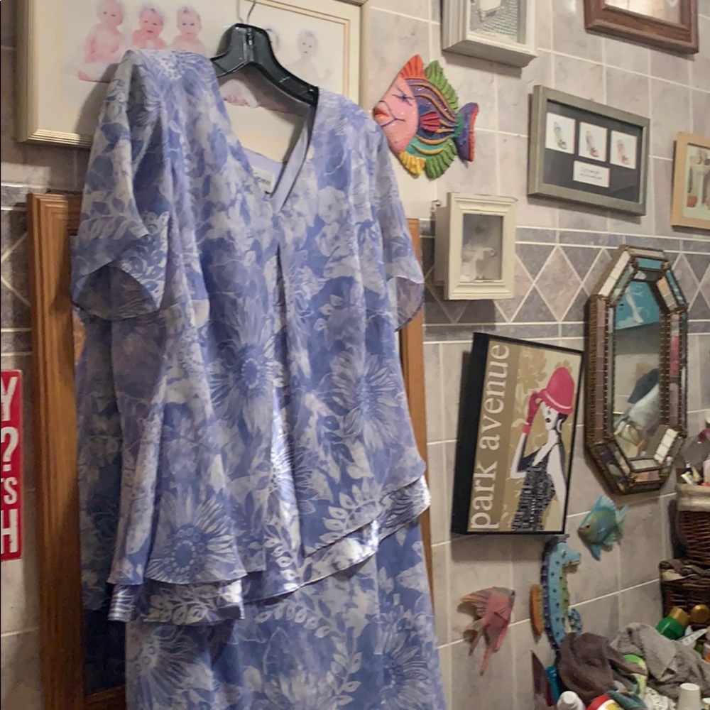 K woman dress